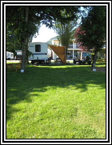 Glencoe Motel - Campgrounds Location 21