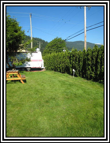 Glencoe Motel - Campgrounds Location 24