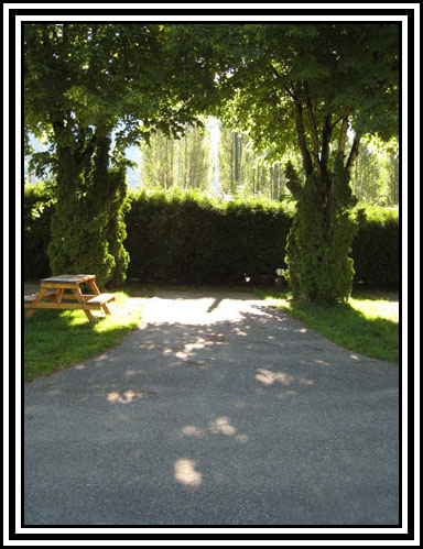 Glencoe Motel - Campgrounds Location 3